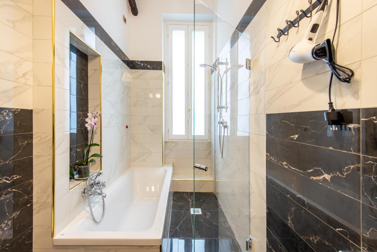 Elegante Casa Liberty Appartement Milaan Buitenkant foto
